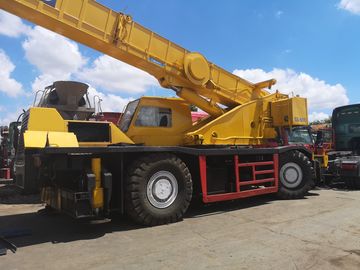 49 kilómetros por hora de la velocidad máxima usada Cranes el motor de Mitsubishi de la capacidad del cubo de 2,3 Cbm proveedor